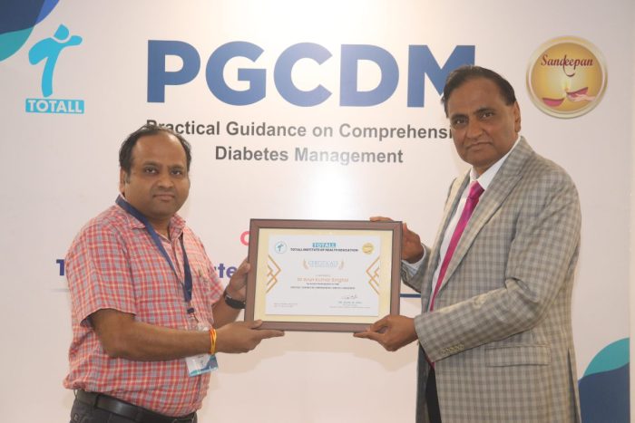 Dr-Arun-Kumar-Singhal