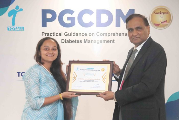 Dr-Manju-Ameet-Panchmahalkar-137